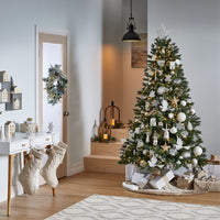 Adorno de ratón de fieltro con piel de oveja