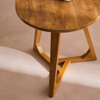 Mesa auxiliar de teca Arra