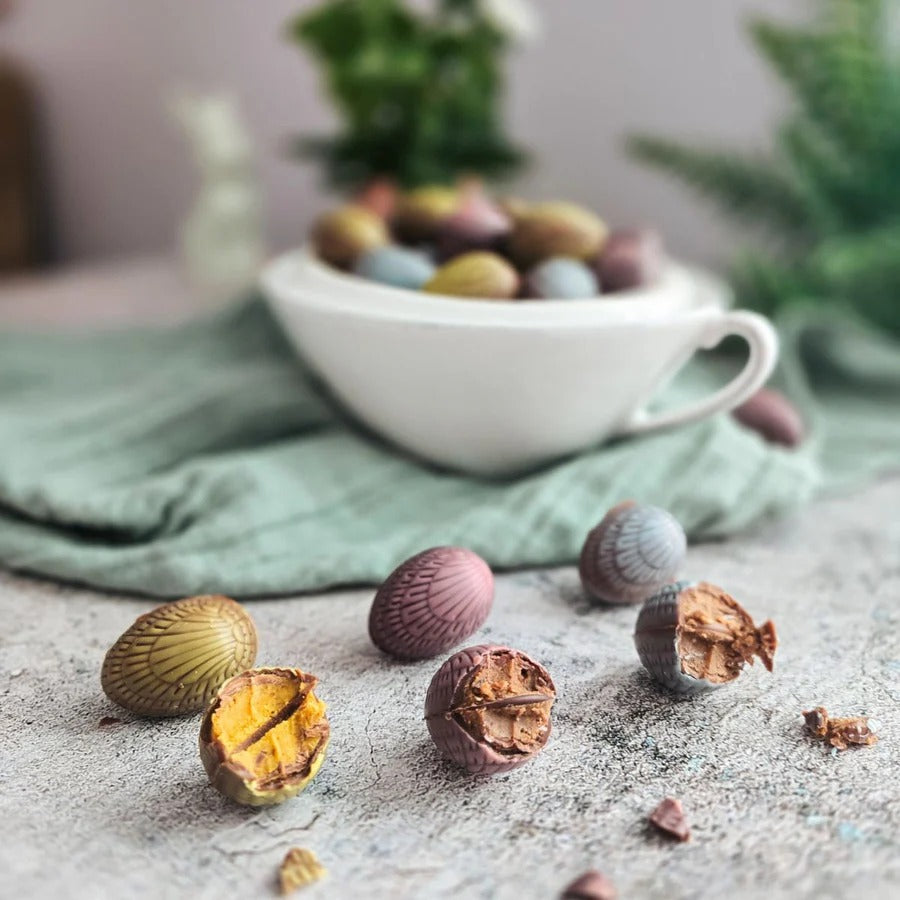 Gourmet Little Egg Pralines - Bag of 9