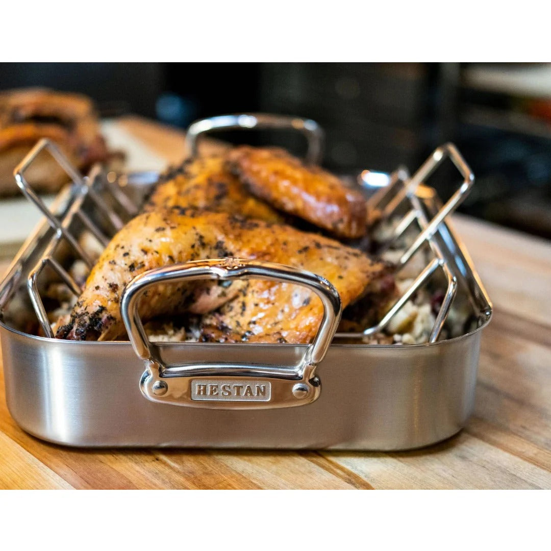 Asador clásico Hestan Provisions de 16.5" con rejilla