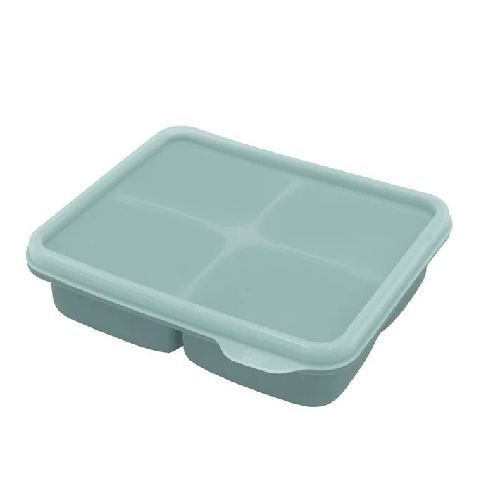 Silicone Ice Cube Tray with Lid – Gifts & Kitchen Accessories gift Montreal Villeray Urban Palate