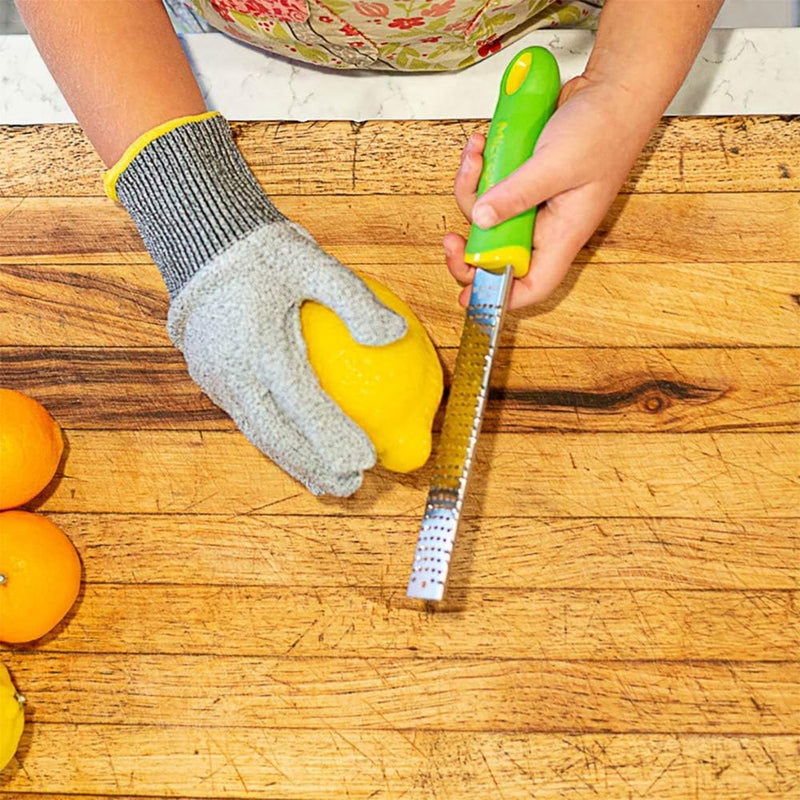 Kid's 2 Piece Glove & Zester Set