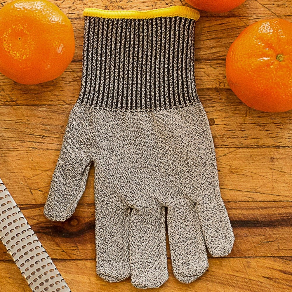 Kids Size Cut-Resistant Safety Glove – Gifts & Kitchen Accessories gift Montreal Villeray Urban Palate