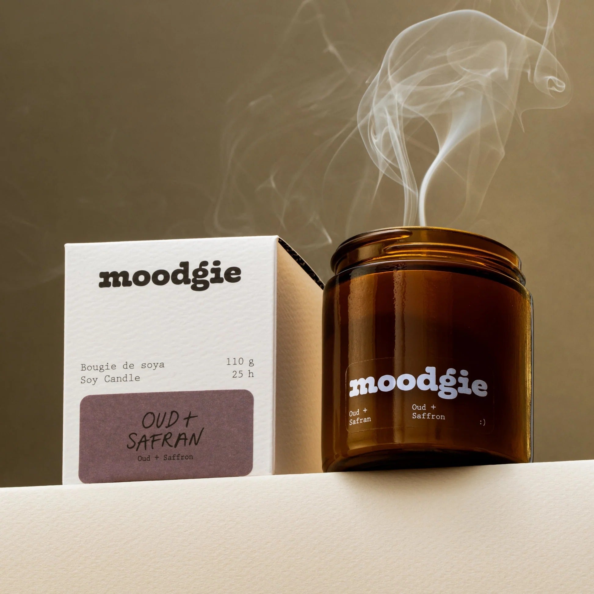 Vela de soja Oud y azafrán - 110 g