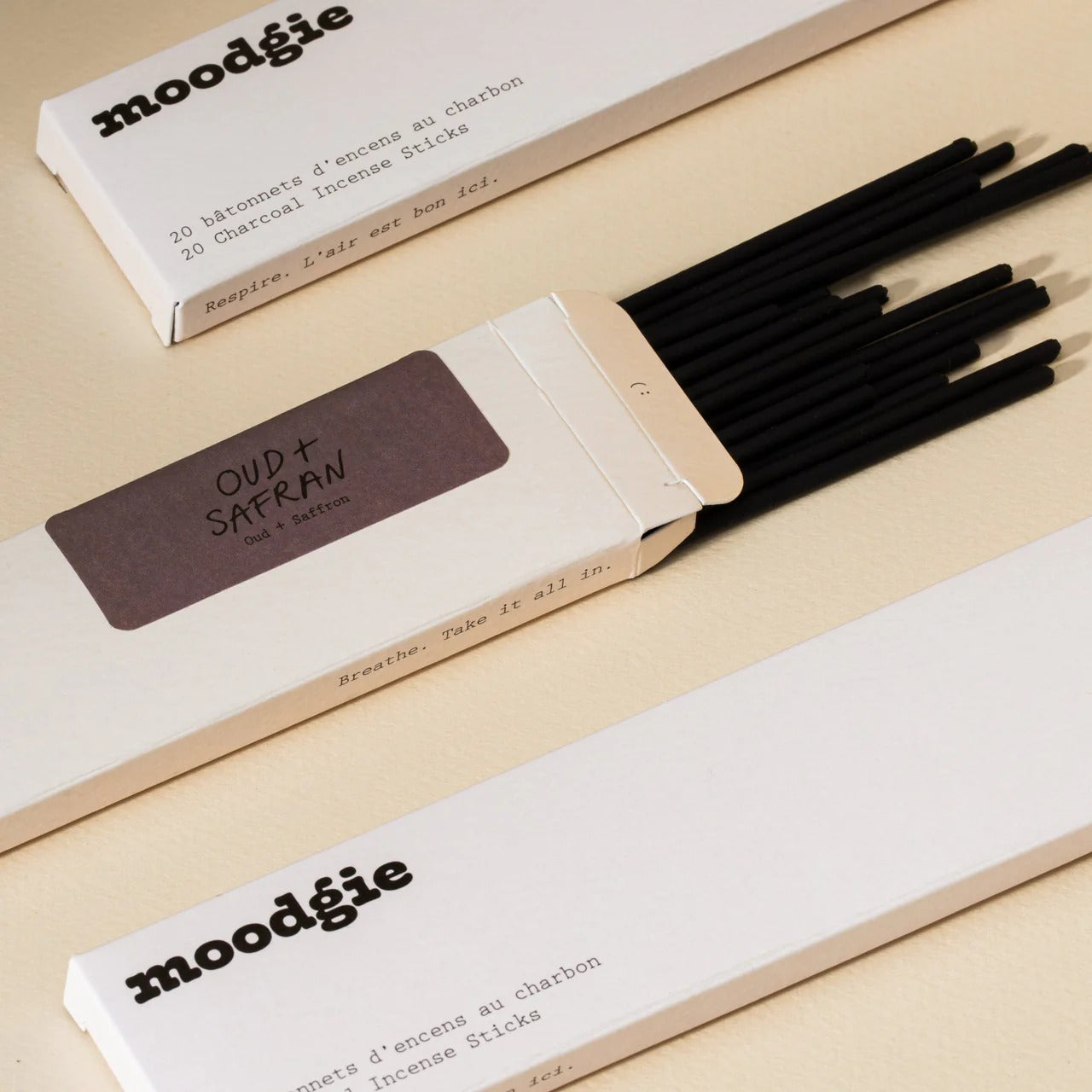 Varillas de incienso de oud y azafrán