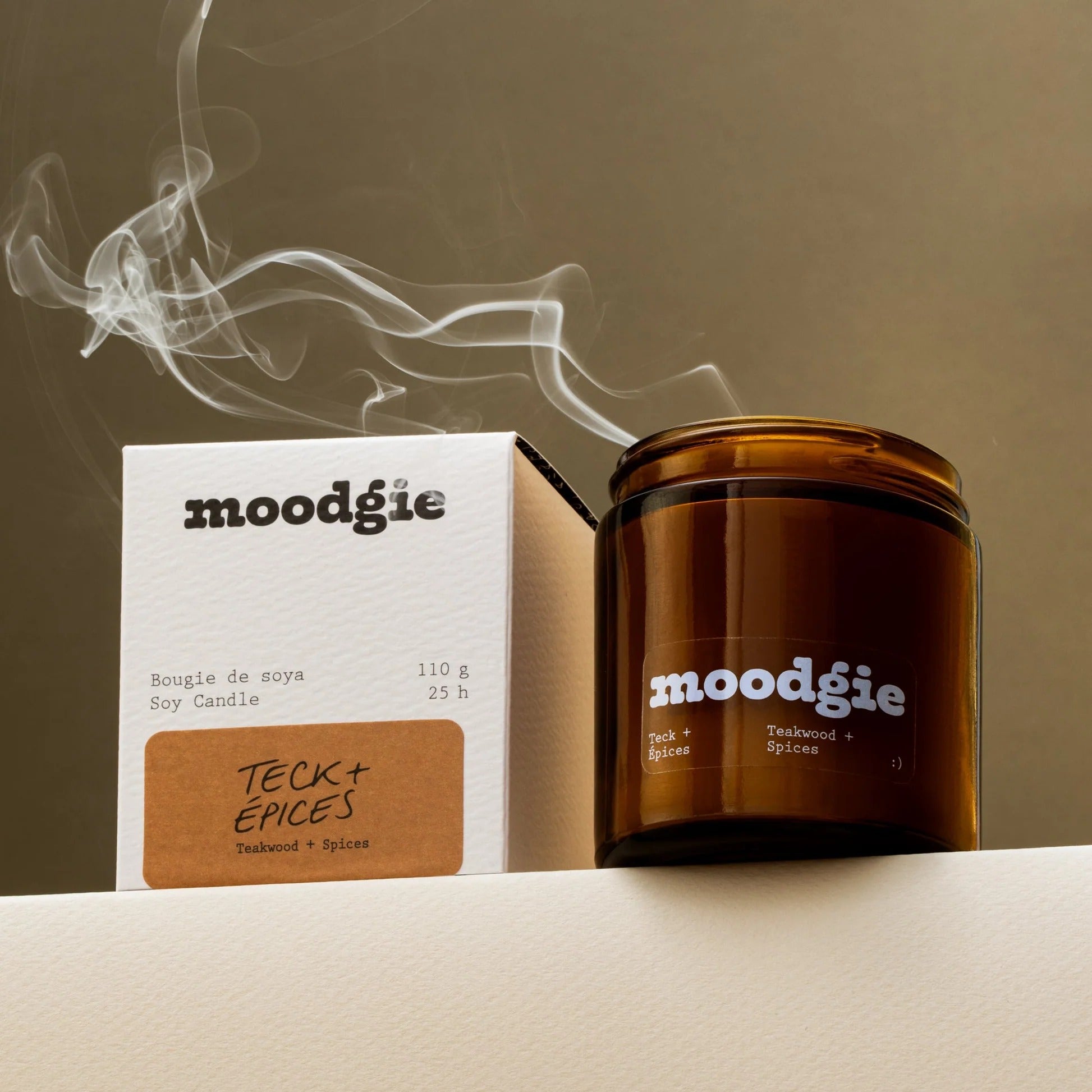 Vela de soja de teca y especias 110g