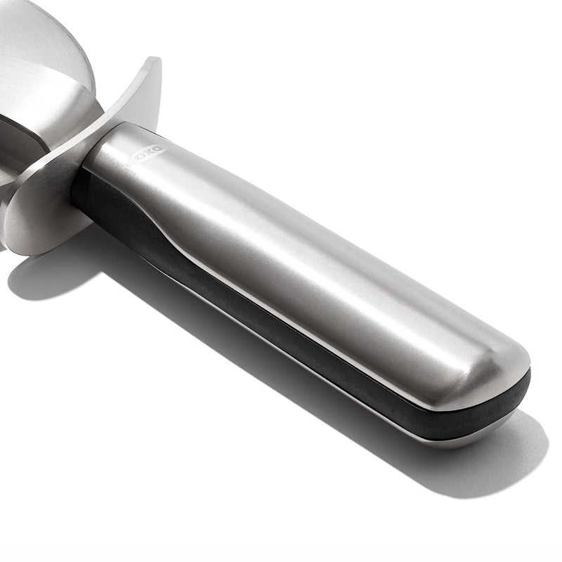 Roulette à pizza en acier 4"