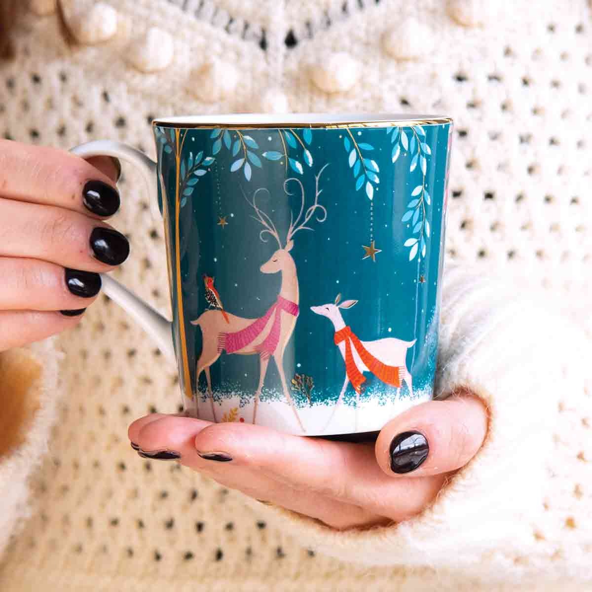 Taza de ciervo y petirrojo de Sara Miller Woodland Tales