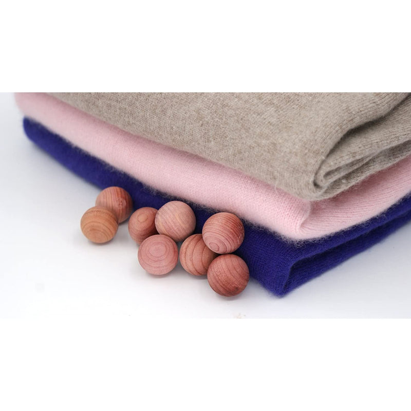 Red Cedar Balls - Pack of 10 – Home Décor gift Montreal Villeray Urban Palate