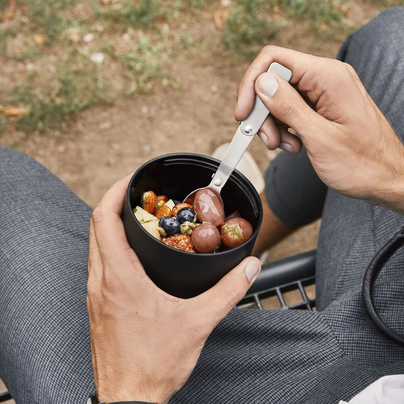 Boîte repas isotherme en acier inoxydable noir 700 ml